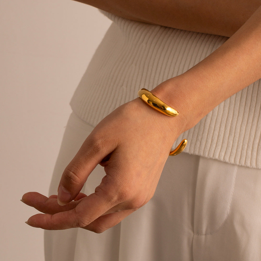 How to Build a Timeless Jewelry Collection That Never Goes Out of Style
