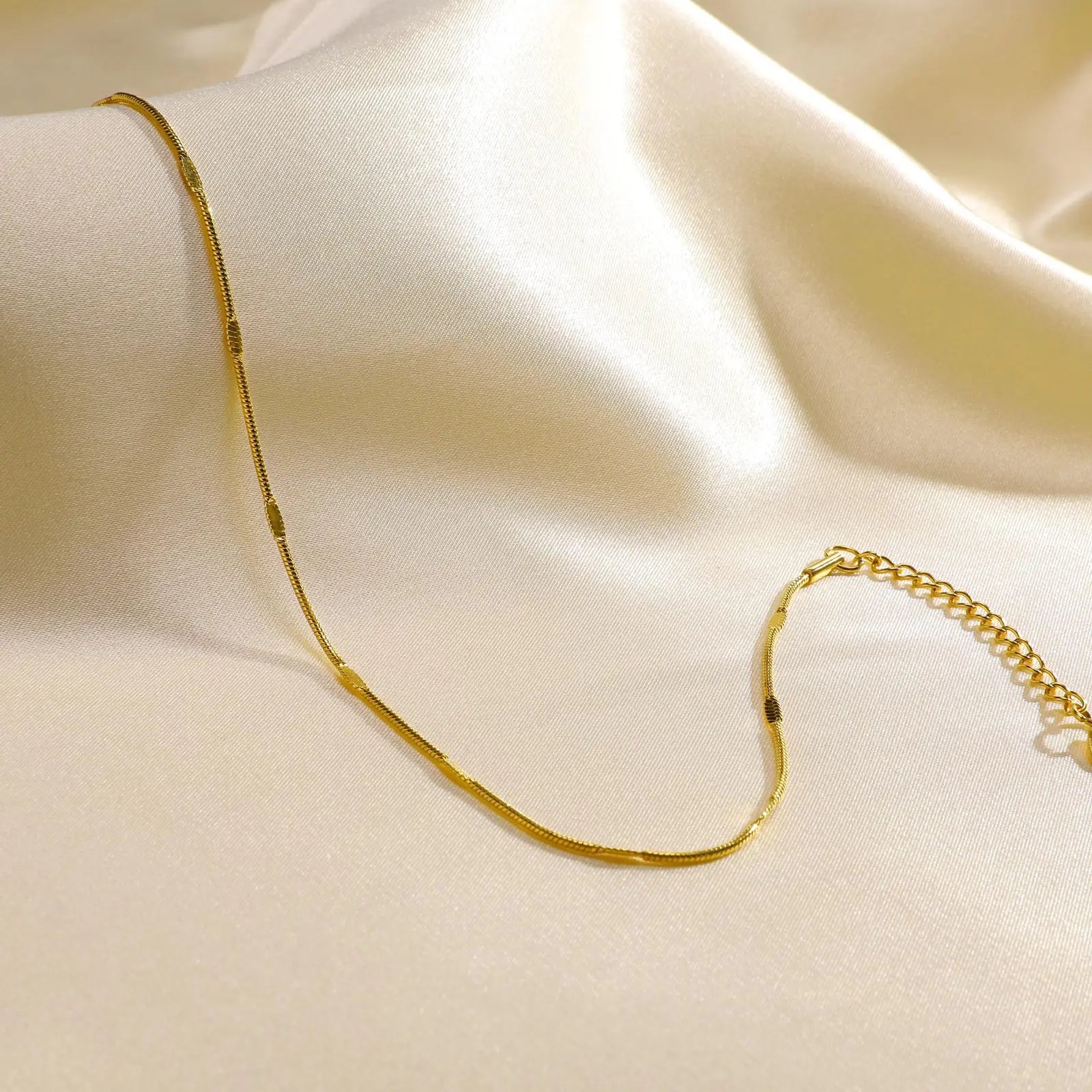 Women'S Dainty Squashed Snake Chain Anklets Jewelry, Gold Color Stainless Steel Minimalist Anklet for Daily Beach Holiday