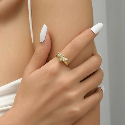 Cute Bee Ring with Copper Plating and Zircon Inlay